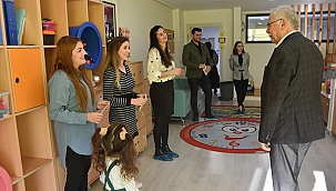 BAŞKAN GÖKHAN ÖĞRETMENLERİ ZİYARET ETTİ