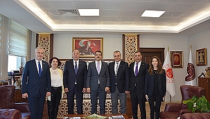 ÇTSO YÖNETİM KURULU CUMHURİYET BAŞSAVCISINI ZİYARET ETTİ