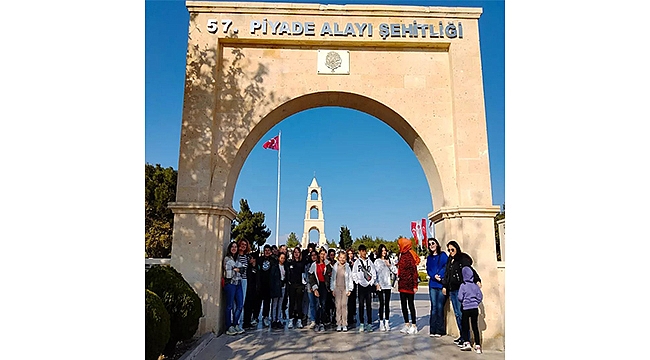 KARABİGA BELEDİYESİ'NDEN ÖĞRENCİLERE GEZİ