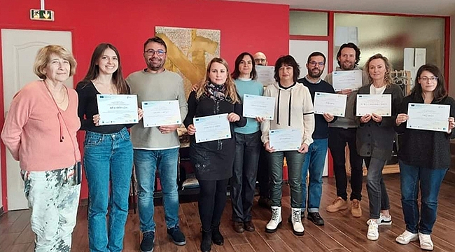 AKTİF YAŞ ALAN AVRUPALI EMEKTARLAR PROJESİ FRANSA HAREKETLİLİĞİ