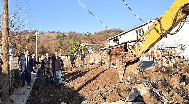 "SÖZ VERDİK, YAPIYORUZ"