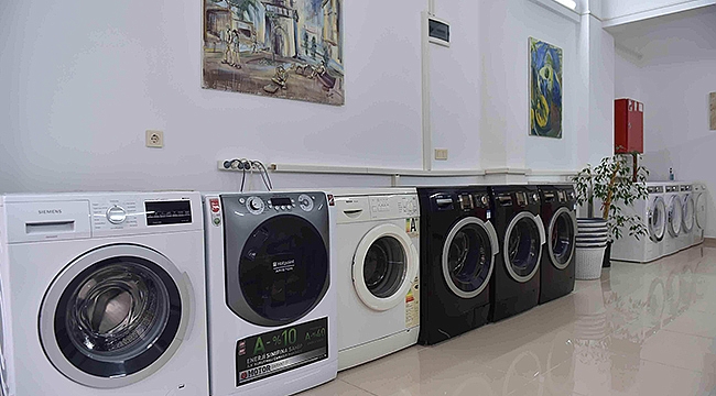 AFET BÖLGESİNDEN GELEN YURTTAŞLARIMIZA ÜCRETSİZ ÇAMAŞIRHANE HİZMETİ
