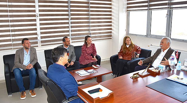 BAŞKAN GÖKHAN, ÇOMÜ'LÜ AKADEMİSYENLERLE BİR ARAYA GELDİ