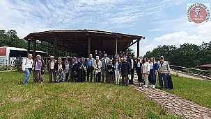 HUZUREVİ SAKİNLERİ İLE KAHVALTIDA BİR ARAYA GELDİLER