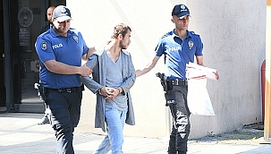  KAÇARKEN 3 ARACA DA ZARAR VERDİ!