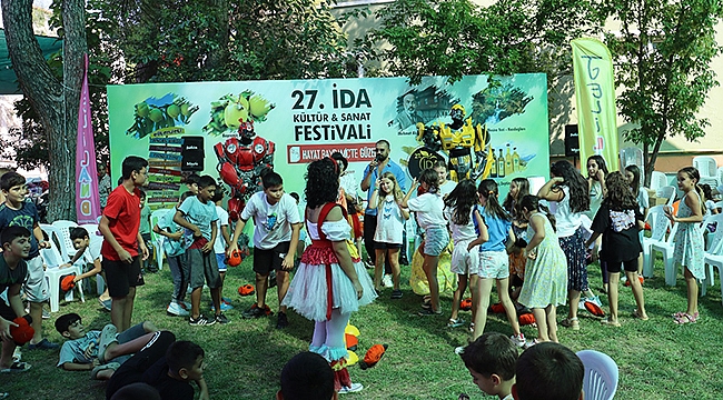 BAYRAMİÇ'TE UNUTULMAZ FESTİVAL