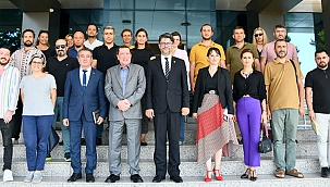 ÇOMÜ'DE KURUMSAL İLETİŞİM SÖYLEŞİLERİ SADIK GÜLTEKİN İLE BAŞLADI