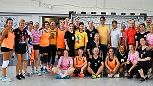 HENTBOL DUAYENLERİ BULUŞMASI GERÇEKLEŞTİ