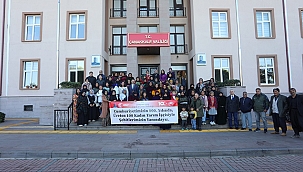 CUMHURİYETİMİZİN 100. YILINDA 100 KADIN TARIM İŞÇİSİNDEN ŞEHİTLİK ZİYARETİ