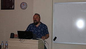 YABAN HAYATI FOTOĞRAFÇISI CENK POLAT FOTOĞRAFÇILIK ÖĞRENCİLERİYLE BULUŞTU