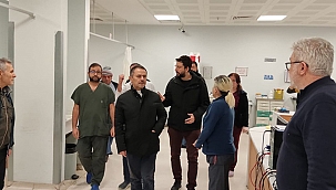 VALİ AKTAŞ, KAZAZEDE VATANDAŞLARI ZİYARET ETTİ