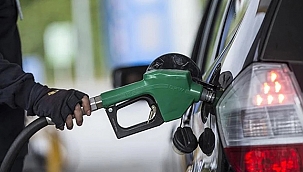 BENZİNE 1,79 TL ZAM GELİYOR