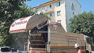 TEMİZLİK ÇALIŞMALARI KENT GENELİNDE SÜRDÜRÜLÜYOR