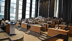 MOTOSİKLET TOPLULUKLARI İLE TRAFİK GÜVENLİĞİ TOPLANTISI GERÇEKLEŞTİRİLDİ