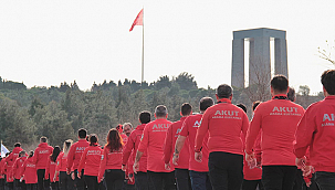 HER YIL ARTAN BİR COŞKUYLA ÇANAKKALE'DE