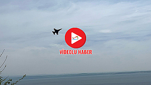 ŞEHİTLER ABİDESİ SEMALARINDA SOLOTÜRK SELAMI