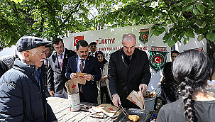 VALİ TORAMAN, ŞEHİTLER HAFTASI'NDA MEVLİD PROGRAMINA KATILDI