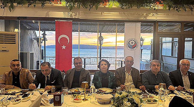 ÇTSO 09 NO'LU MESLEK GRUBU ÜYELERİ BİR ARAYA GELDİ