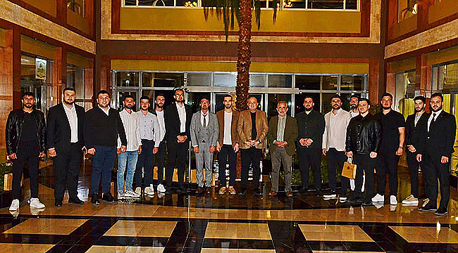 MİLLETVEKİLİ GİDER GENÇLERE SESLENDİ