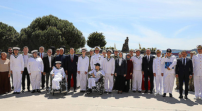 TEMSİLİ ASKERLİK TÖRENİ DUYGU DOLU ANLARA SAHNE OLDU