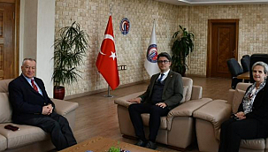 TÜBA ŞEREF ÜYESİ PROF. DR. EMİN KANSU'DAN REKTÖR ERENOĞLU'NA ZİYARET