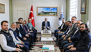 VALİ TORAMANA ZİYARETLER