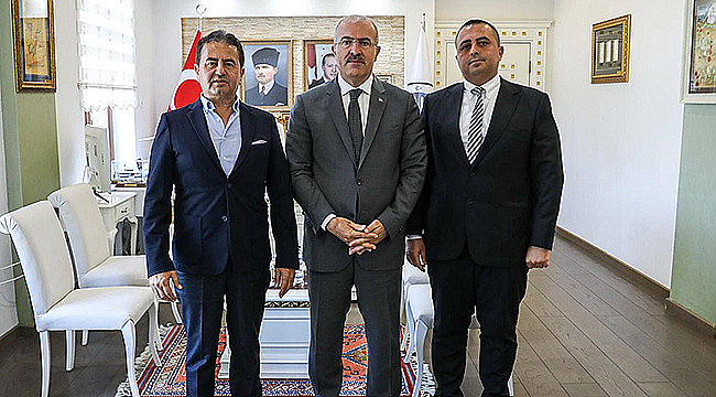 DOĞANLAR MOBİLYA'DAN VALİ TORAMAN'A ZİYARET