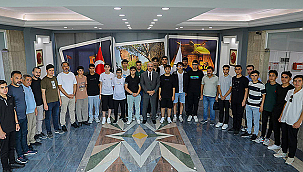 GENÇLERDEN VALİ TORAMAN'A ZİYARET