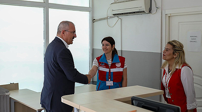 VALİ TORAMAN'DAN VAKIF ZİYARETİ