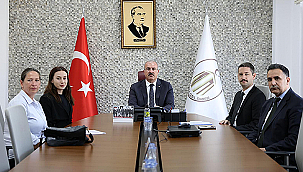 YENİCE VE KALKIM İLÇE YÖNETİCİLERİNDEN VALİ TORAMAN'A ZİYARET