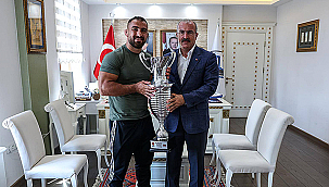 FEYZULLAH AKTÜRK'TEN ÇANAKKALE VALİLİĞİ'NE ZİYARET