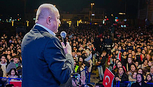 O UÇAKLAR İNDİ! BU MİLLET ASLA DİZ ÇÖKMEDİ, ÇÖKMEYECEK!"