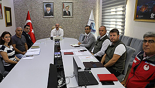 SAHİPSİZ SOKAK HAYVANLARI KONULU DEĞERLENDİRME TOPLANTISI GERÇEKLEŞTİRİLDİ