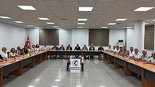 CHP'Lİ MİLLETVEKİLLERİNDEN KIRKLARELİ TİCARET BORSASI ZİYARETİ