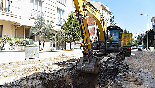 DR. İBRAHİM BAKAN SOKAK'TA ALTYAPI YENİLENİYOR