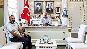 EĞİTİM BİR-SEN ŞUBE BAŞKANI RESUL CAN'DAN VALİ TORAMAN'A ZİYARET