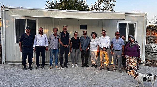 SAÇAKLI KÖYÜ'NDE YANGINDAN ETKİLENEN VATANDAŞLARA KONTEYNER DESTEĞİ
