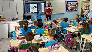 ÇANAKKALE MEB AKUB GÖNÜLLÜLERİNDEN "YEŞİL VATAN" TEMALI ORMAN SEVGİSİ EĞİTİMİ