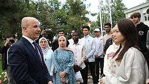 ÇANAKKALE ONSEKİZ MART ÜNİVERSİTESİ'NDEN DÜNYA ÇAPINDA İŞ BİRLİĞİ HAMLESİ