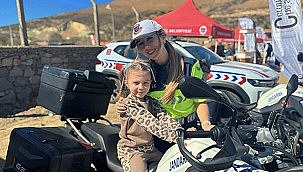 İL JANDARMA KOMUTANLIĞI'NDAN MOTOFEST'TE MOTOSİKLET KULLANICILARINA EĞİTİM