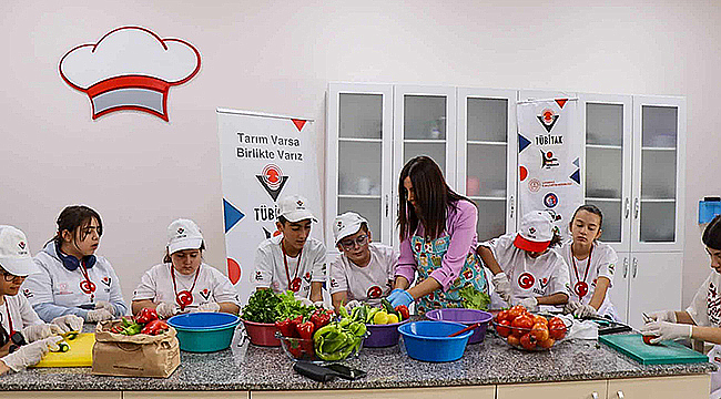 "TARIM VARSA BİRLİKTE VARIZ" PROJESİ KAPANIŞ PROGRAMI GERÇEKLEŞTİRİLDİ