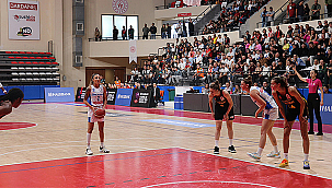 ÇANAKKALE SPORCU GELİŞİM MERKEZİ'NDE İLK MAÇ HEYECANI