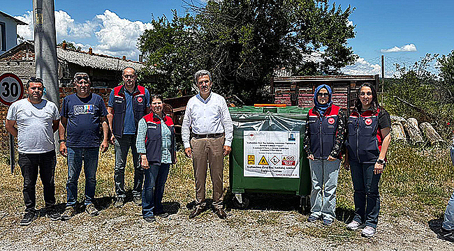 TEMİZ TARIM, SAĞLIKLI NESİLLER İÇİN ZİRAİ İLAÇ AMBALAJ ATIKLARI TOPLANIYOR