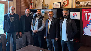 ZAFER PARTİSİ İL YÖNETİMİNDEN ÇANAKKALESPOR'A ZİYARET