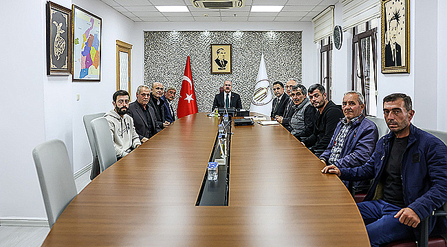  VALİ TORAMAN MUHTARLARI KABUL ETTİ