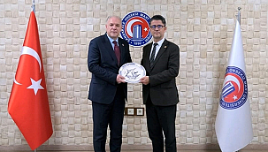 ÇOMÜ, KOSOVA İLE AKADEMİK VE SAĞLIK ALANLARINDA İŞ BİRLİĞİNİ GÜÇLENDİRİYOR