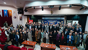 AK PARTİ ÇANAKKALE'DE MAHALLE BAŞKANLARI TOPLANTISI GERÇEKLEŞTİRİLDİ