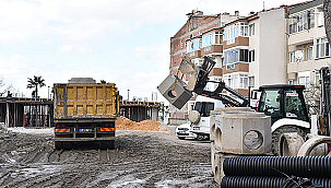 CEVATPAŞA MAHALLESİ'NDE ALTYAPI ÇALIŞMALARI ARALIKSIZ DEVAM EDİYOR