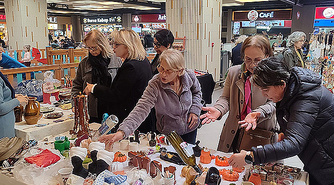 İYİ PARTİ'Lİ KADINLARDAN ÇANAKKALE'DE 14 ŞUBAT'TA ANLAMLI DAYANIŞMA ZİYARETİ