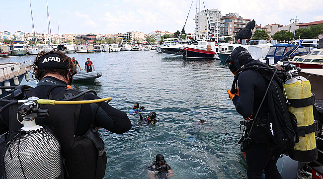 Çanakkale'de Deniz Dibi Temizliğiyle Çevre Farkındalığı Oluşturuldu